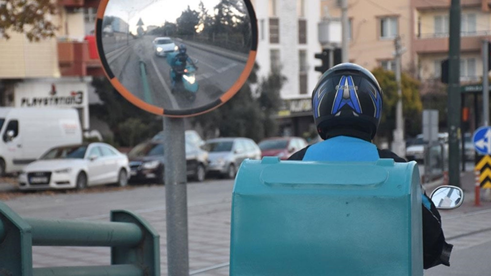 Aucune nouvelle taxe ne sera imposée sur les pourboires et les coursiers motorisés, une exonération de TVA sera appliquée