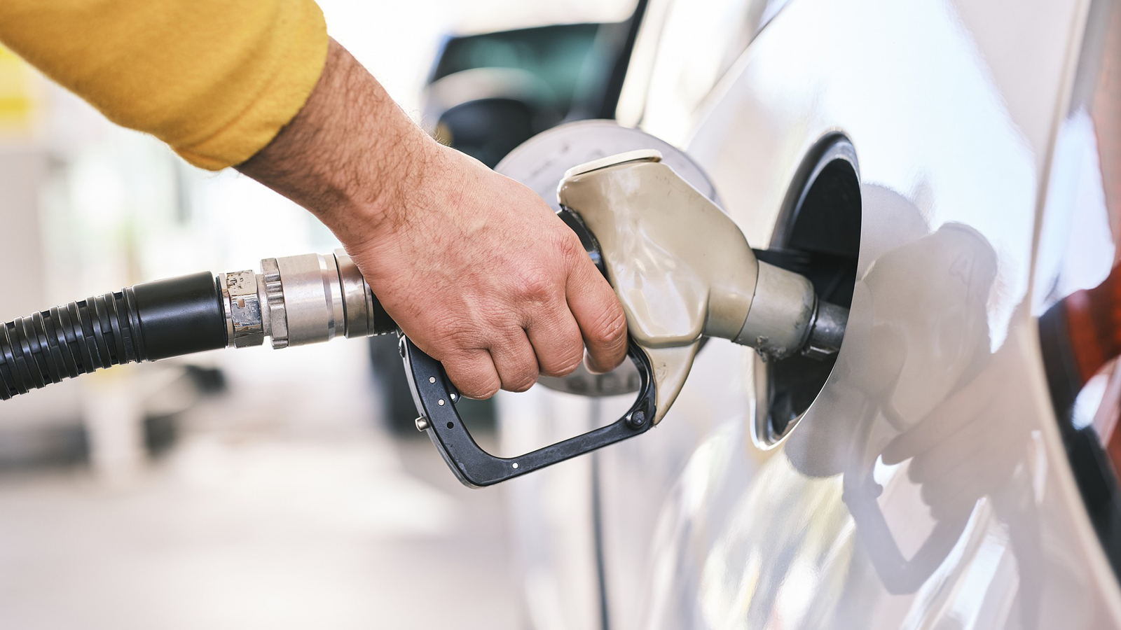 Il y a une forte augmentation des prix de l'essence et du diesel, une date a été donnée