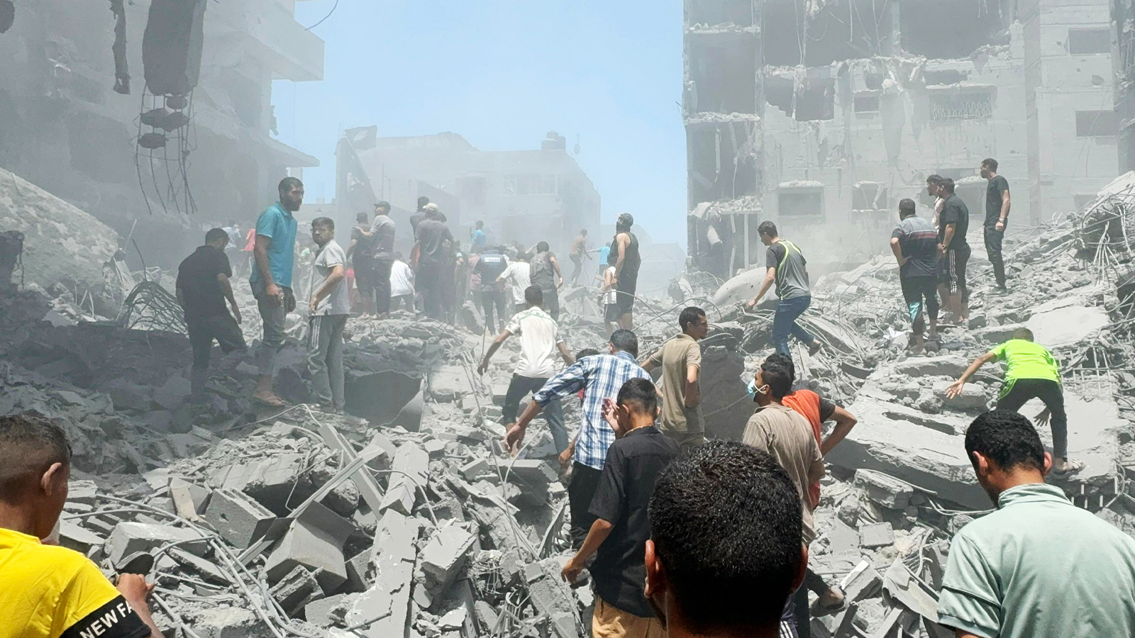 Israël a attaqué un camp de réfugiés et un quartier de Gaza : 42 personnes sont mortes