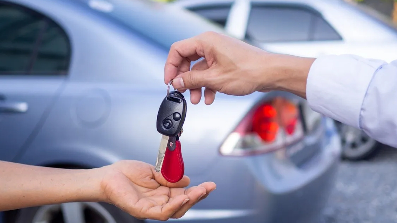 Le prix moyen sur le marché des voitures d'occasion a été annoncé !