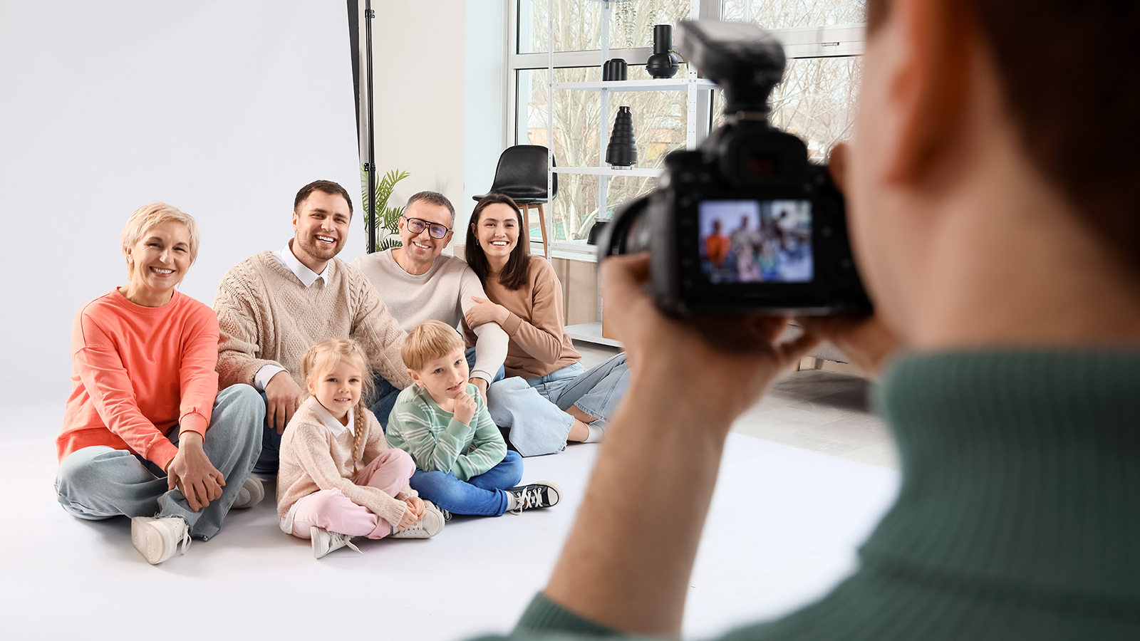 300 TL pour 4 photos d'identité, le visage de la personne qui entend le prix baisse.