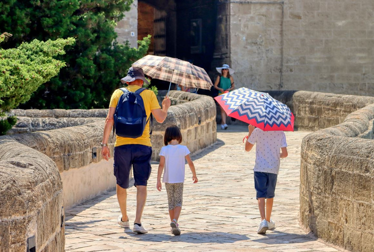 Les étudiants vont transpirer, la cloche sonnera à 30 degrés - Photo : 2