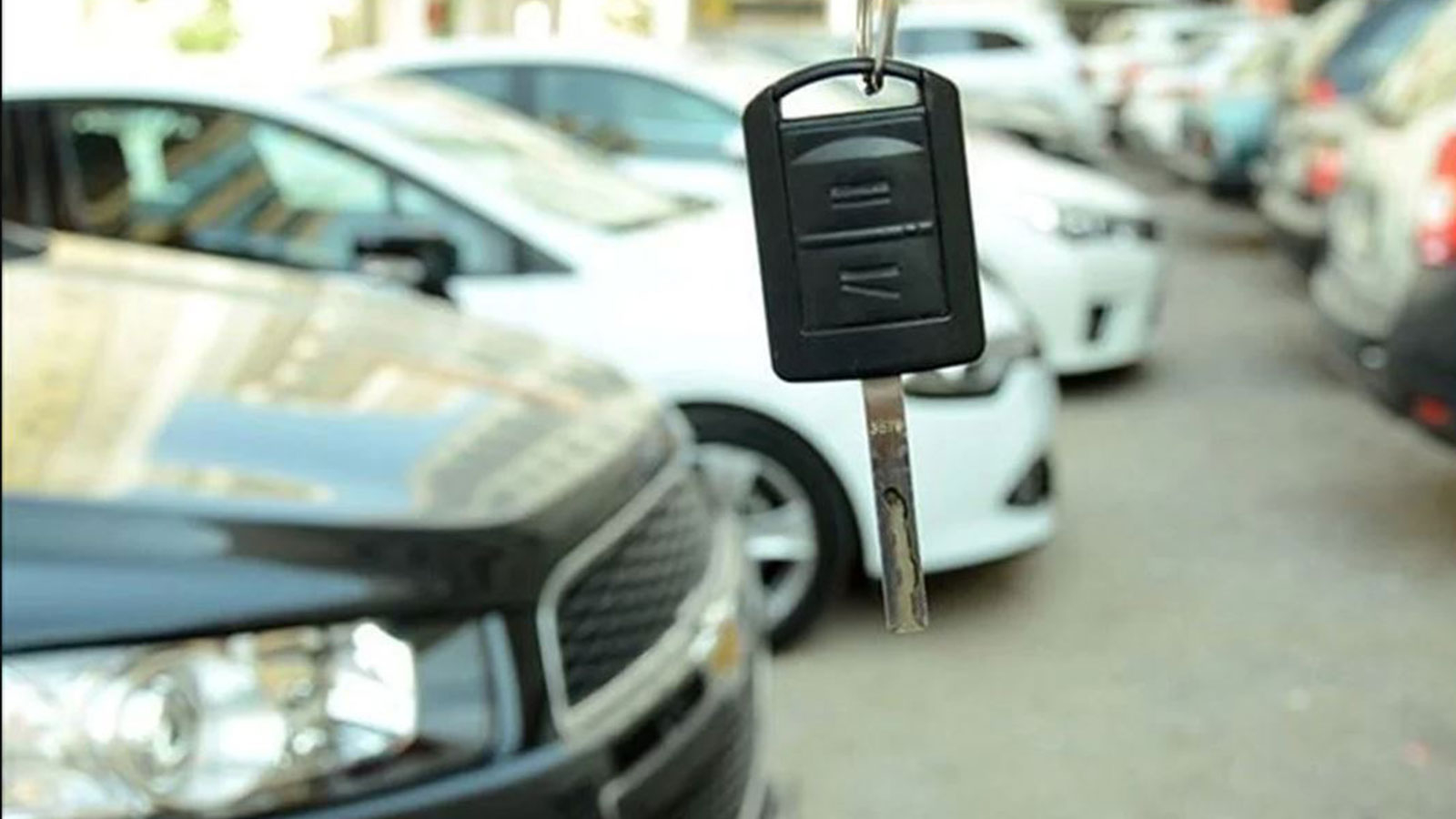 Pourquoi le marché a-t-il baissé ?  Déception dans les ventes de voitures d'occasion