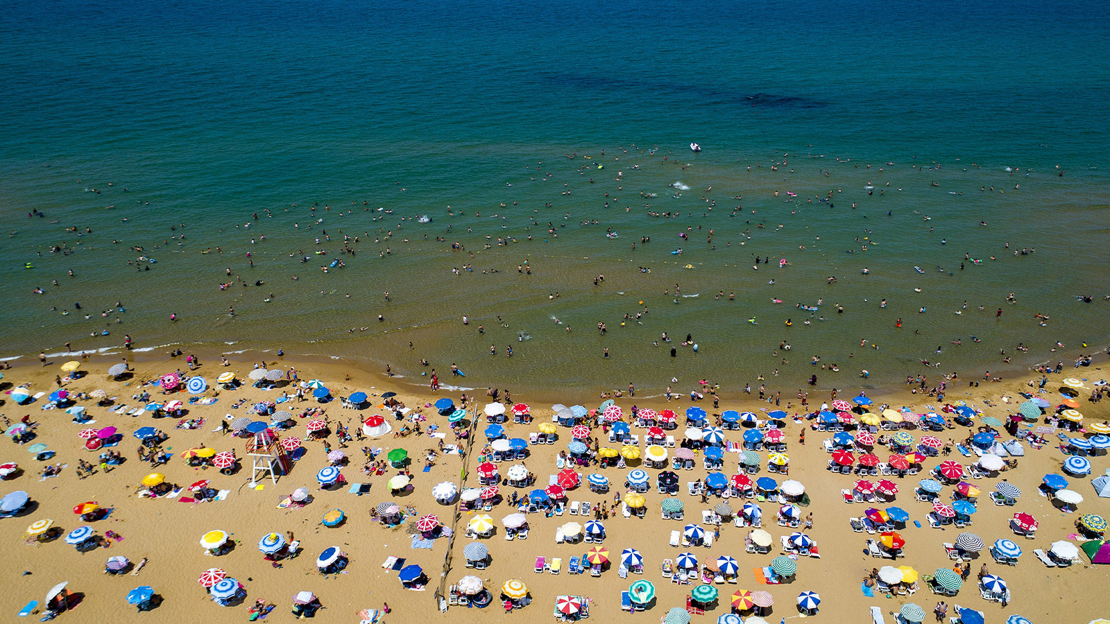 Pas à pas vers une destruction écologique, un réchauffement effrayant des mers