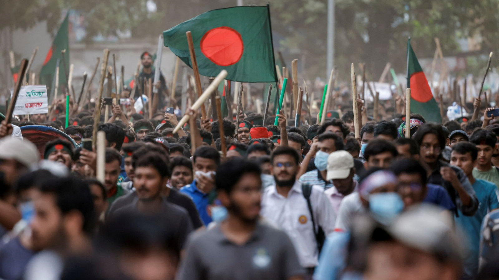 57 Bangladais manifestant contre leur gouvernement emprisonnés aux Émirats arabes unis