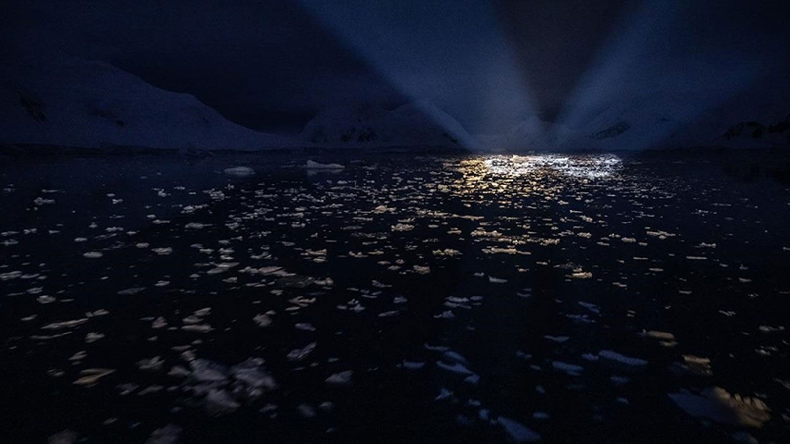 Des scientifiques ont découvert : « l'oxygène sombre » est produit au plus profond de l'océan