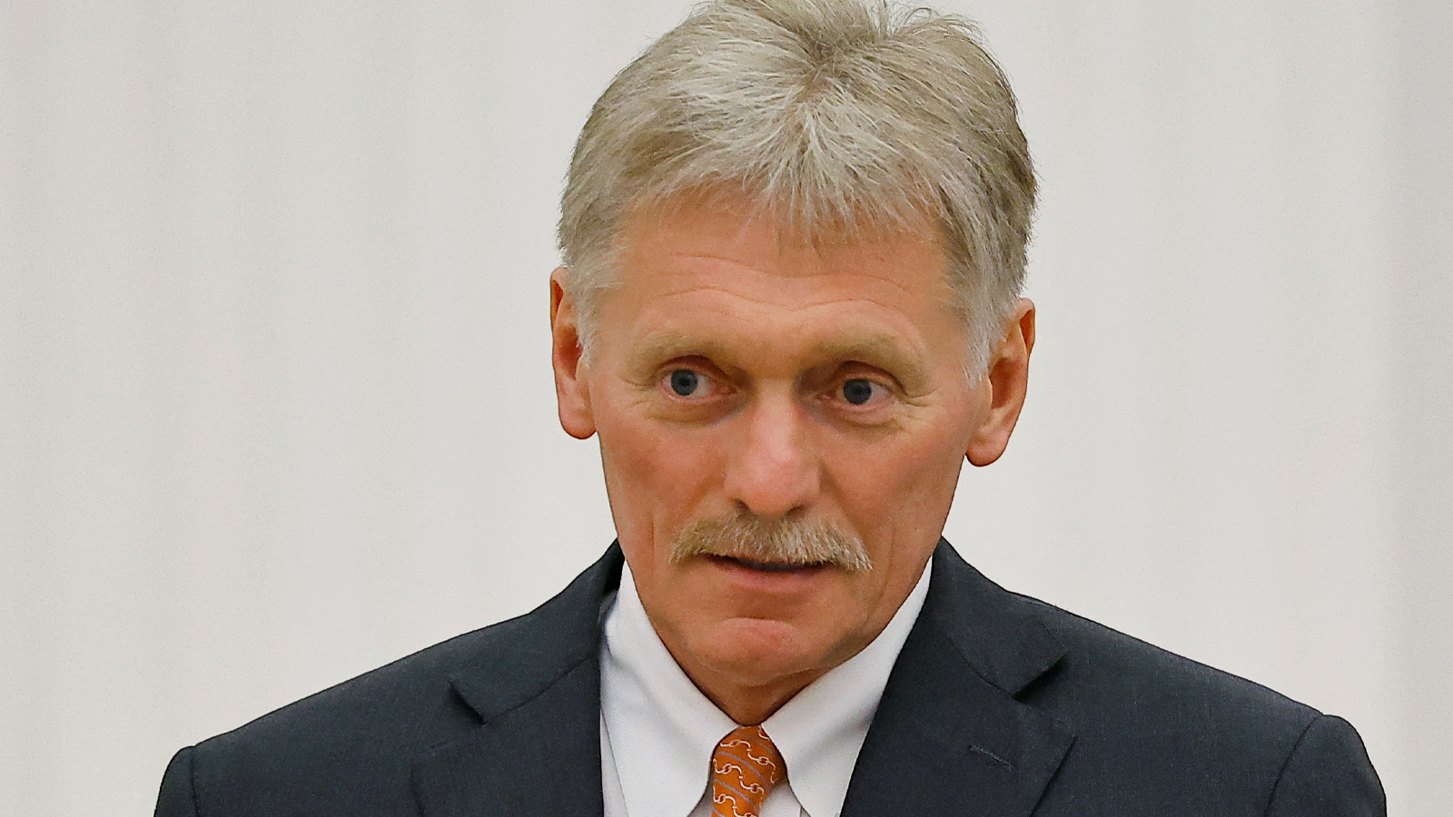 Kremlin : nous prenons des mesures fermes vers la guerre froide