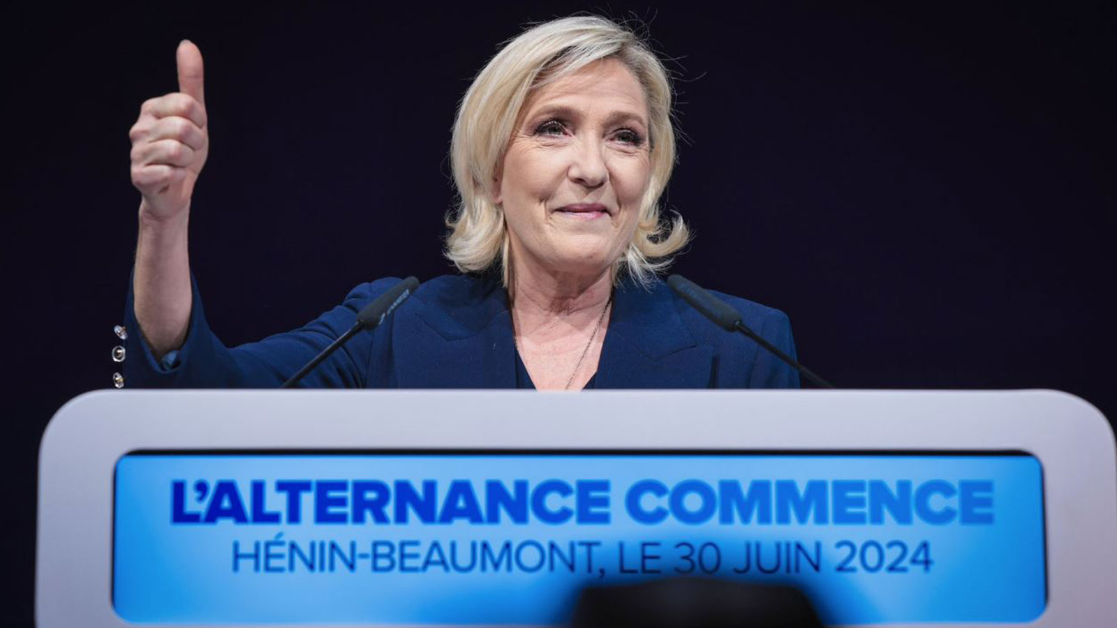 Plus de 200 candidats en France ont retiré leur candidature pour empêcher Le Pen