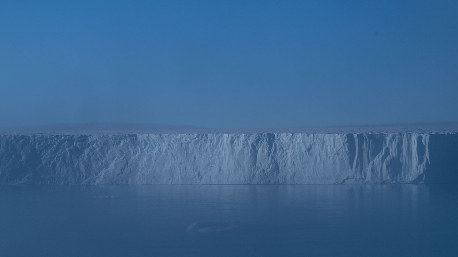 Une équipe scientifique turque a atteint la ligne de glace de mer au pôle Nord