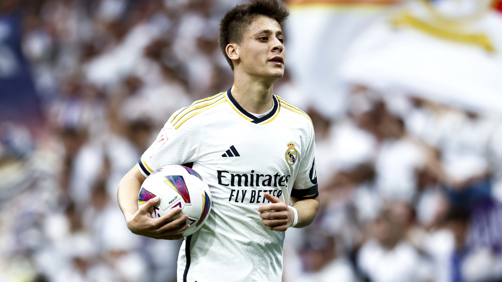 C'est une grande injustice envers Arda Güler, il y a de l'œil et il y a de la compréhension ! Fuite des notes des joueurs du Real Madrid dans EA FC 25