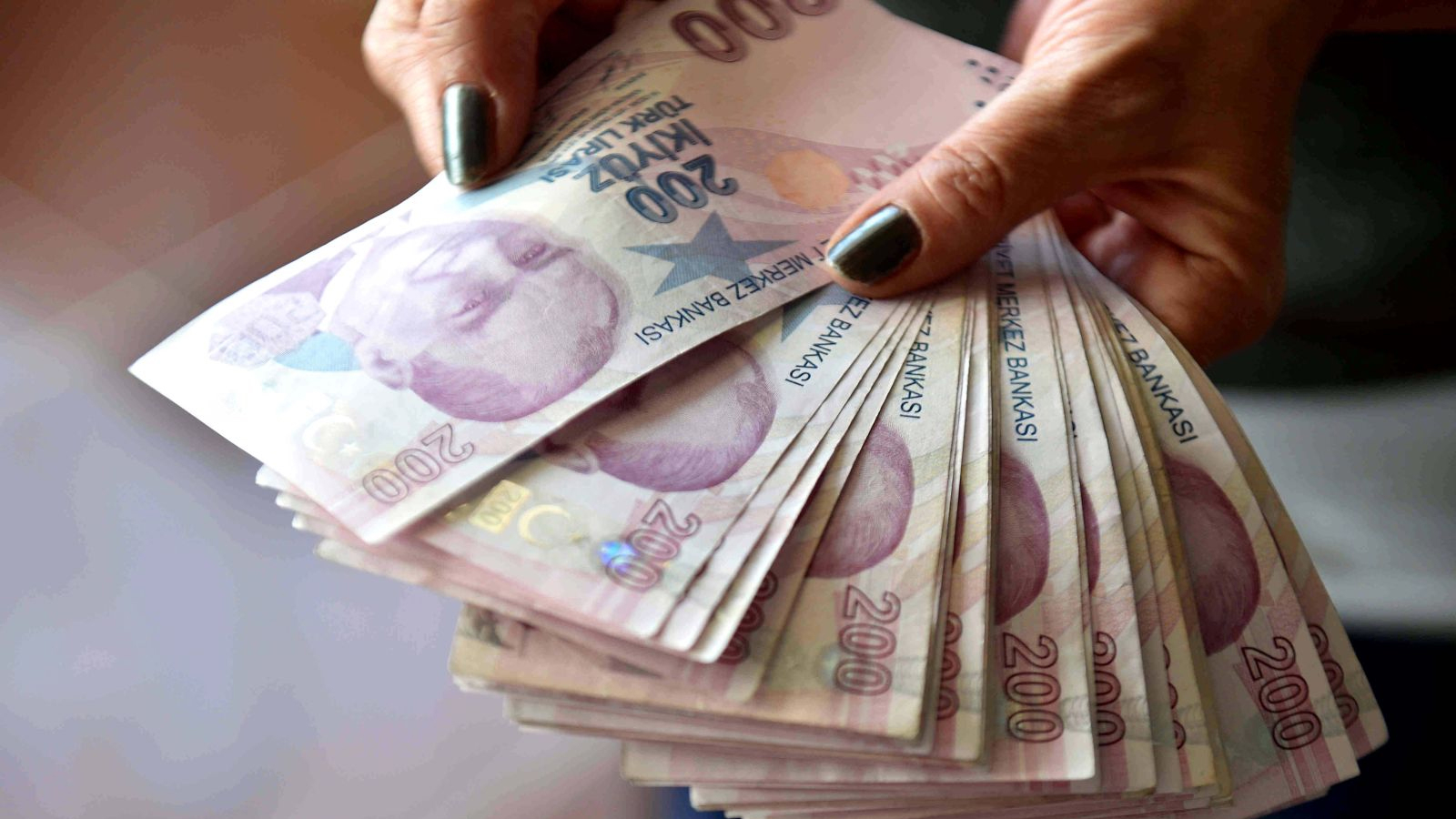 Attention retraités, les chiffres ont changé : 13 banques annoncent de nouvelles promotions