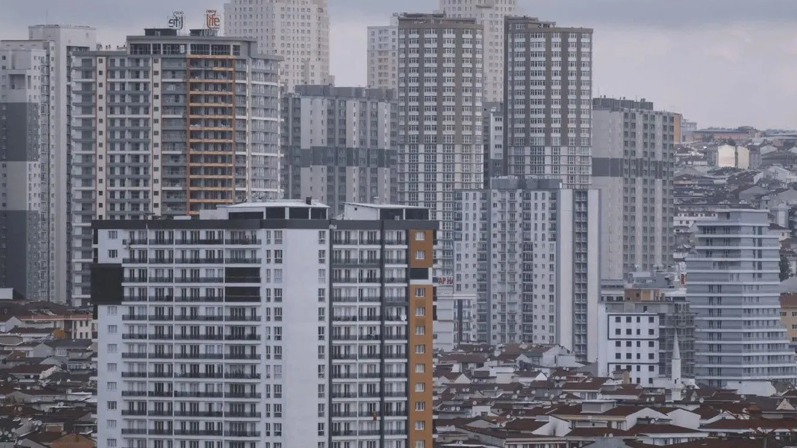 Les annonces immobilières publiées sur les réseaux sociaux seront également inspectées.