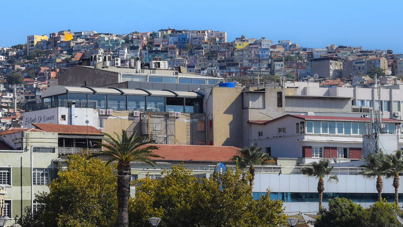 Quel est le montant du loyer payé dans quelle province ? Les « maisons d'étudiants » brûlent les poches !