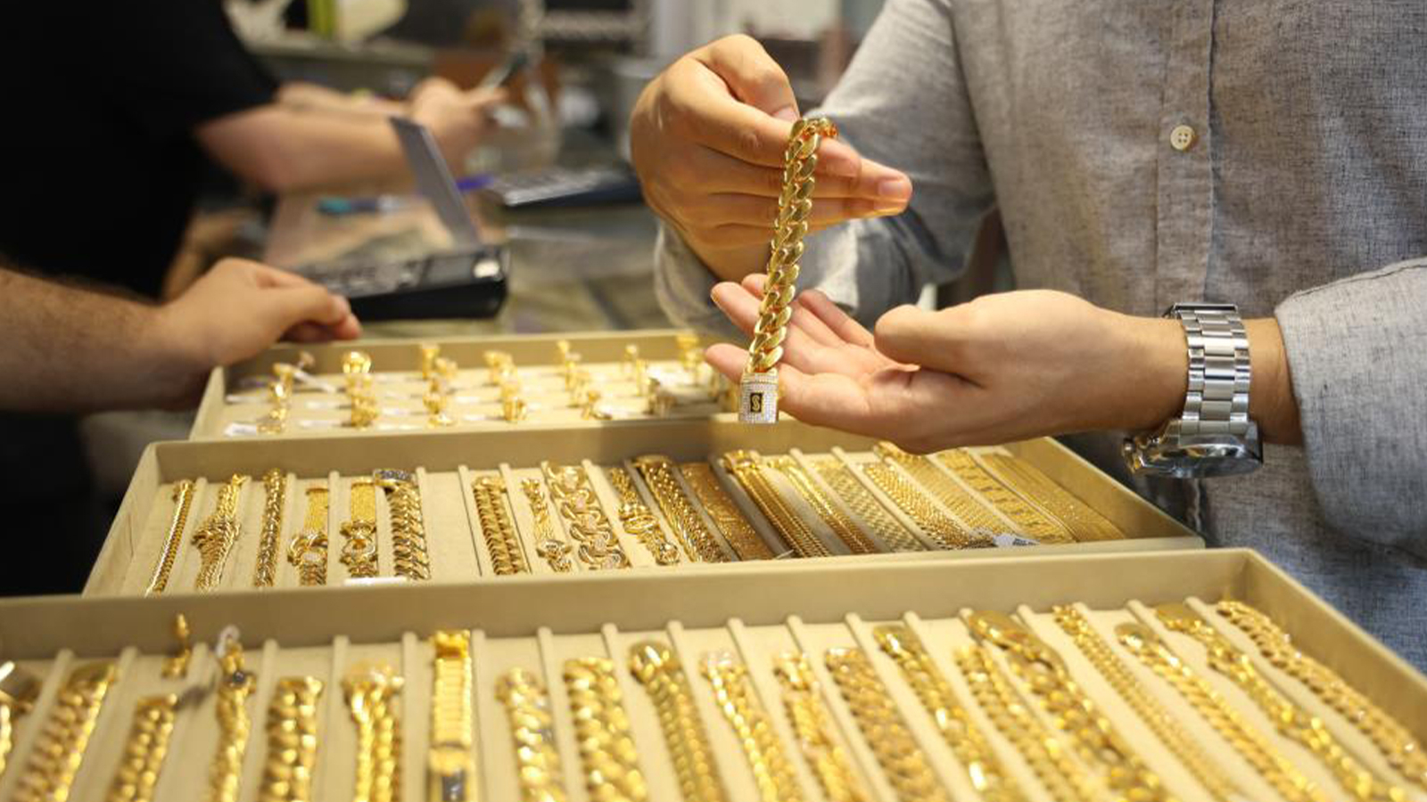 Conseils importants sur l’or pour les couples nouvellement mariés !