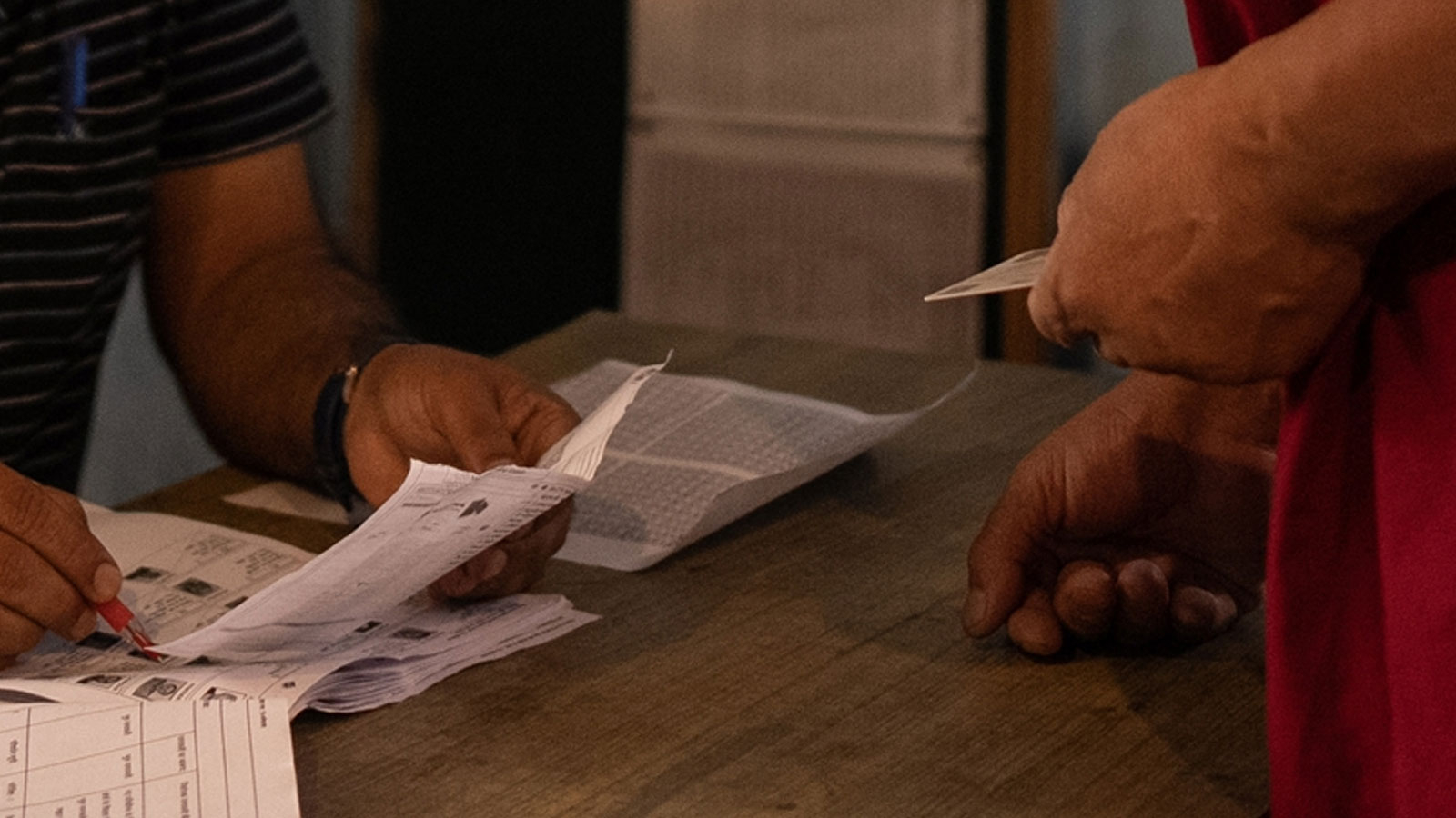 Le vote a commencé pour la première phase des élections au Jammu-Cachemire