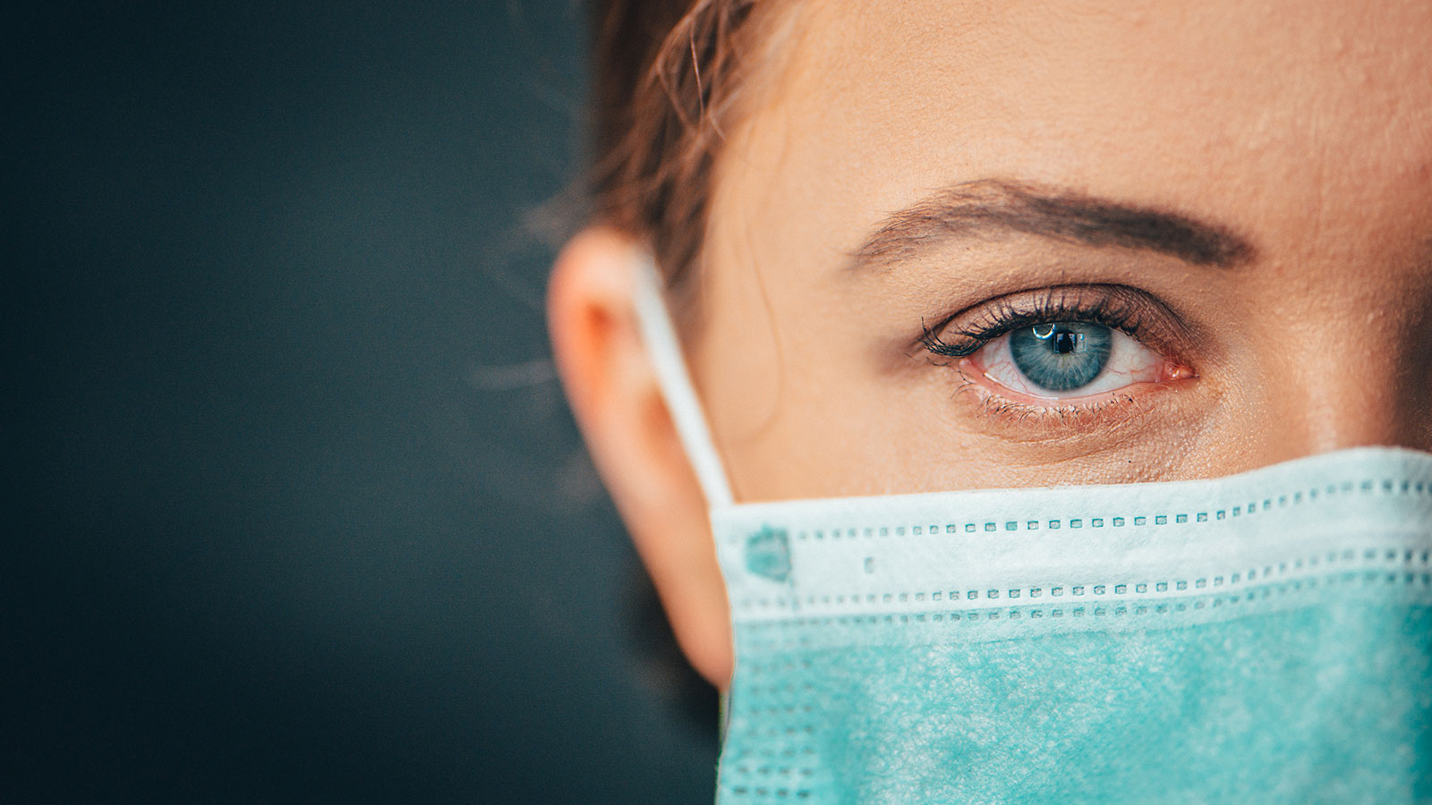 Les couvre-feux pandémiques vieillissent davantage le cerveau des jeunes filles