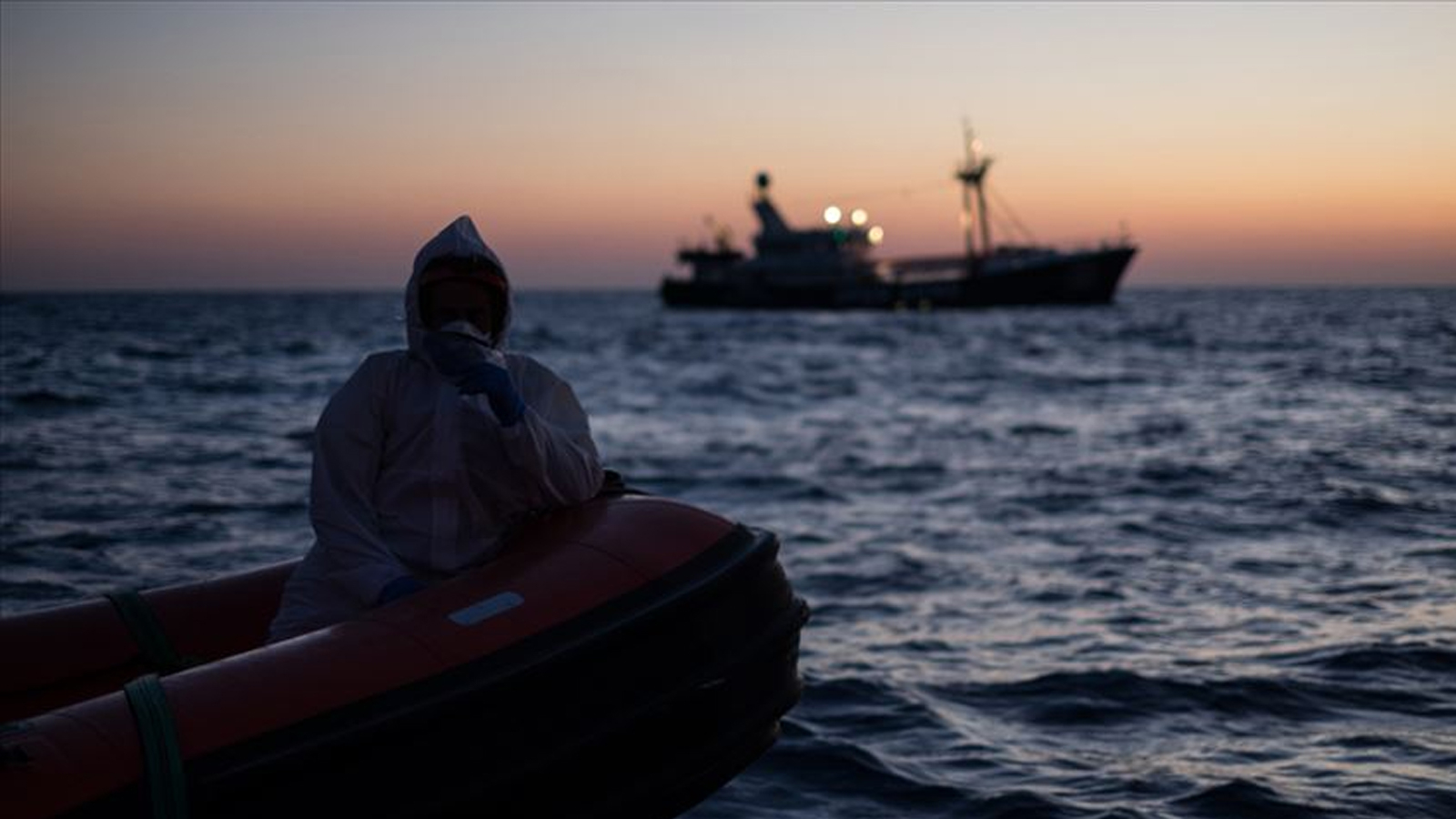 Un bateau transportant des immigrants coulé en Grèce : 4 morts
