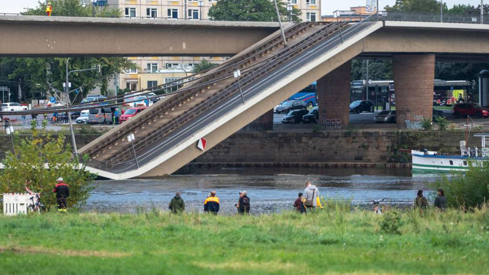 Un pont s'est effondré en Allemagne ! Le bord du désastre a été évité