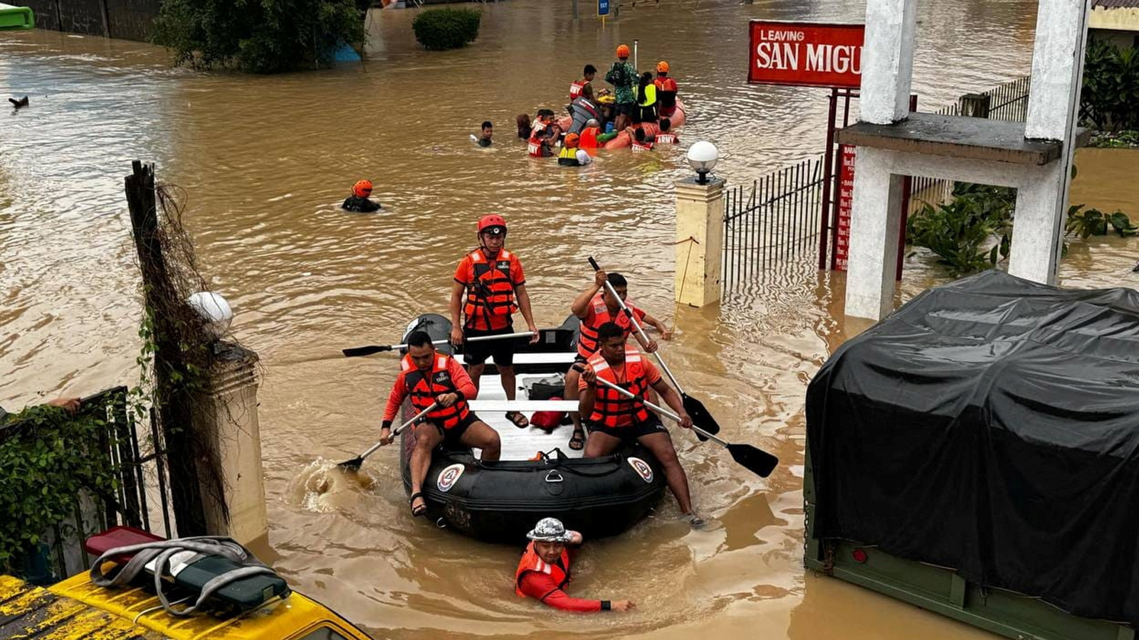 La tempête tropicale Trami a déplacé 5,7 millions de personnes aux Philippines