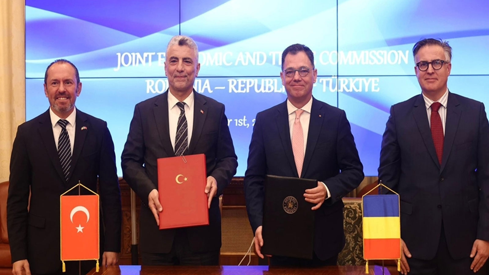 Le ministre du Commerce Bolat a participé à la 2e réunion de la Commission mixte de l'économie et du commerce Turquie-Roumanie