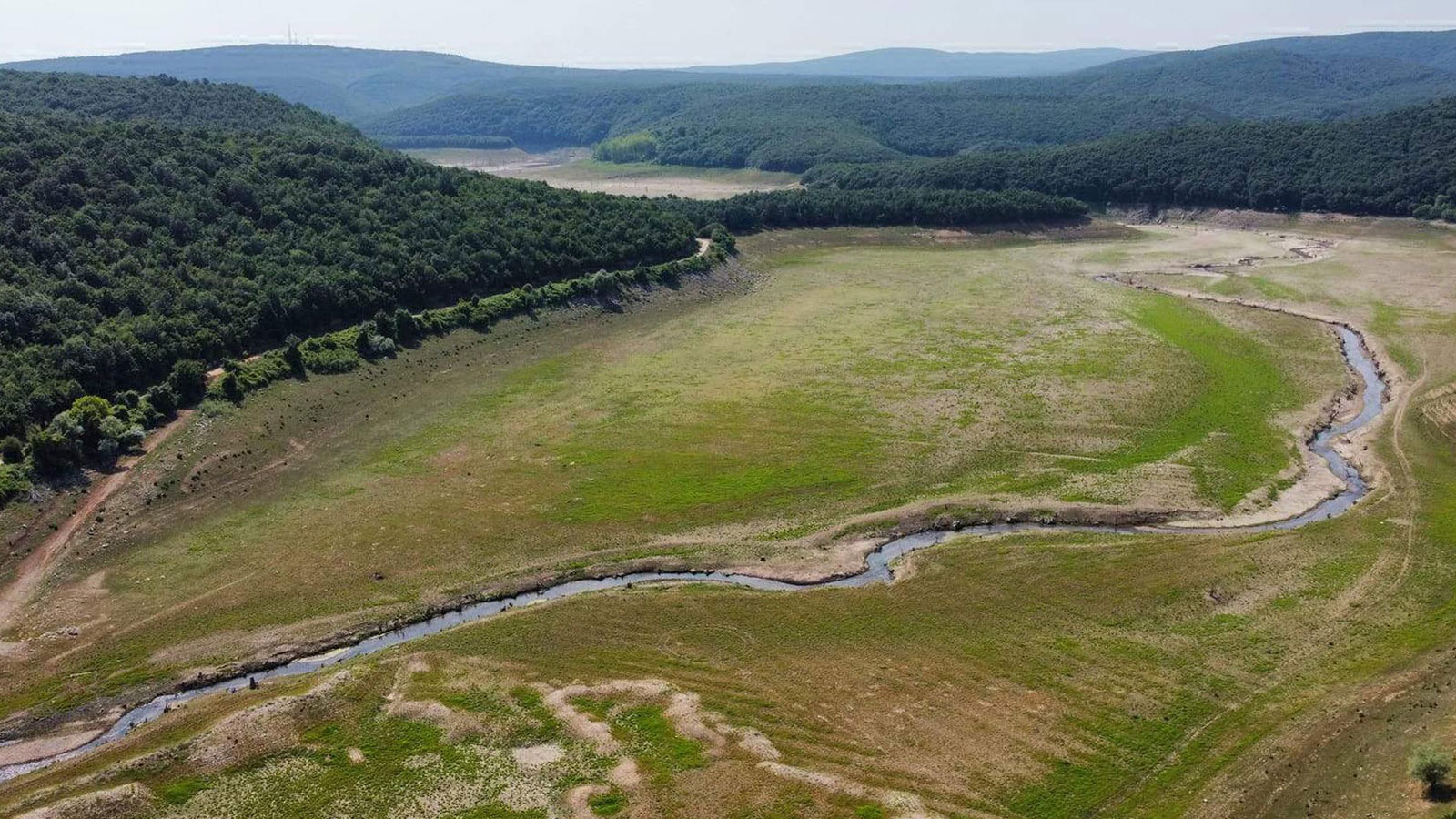 Est-ce qu'il pleut en vain ? Les barrages d'Istanbul ne se remplissent pas