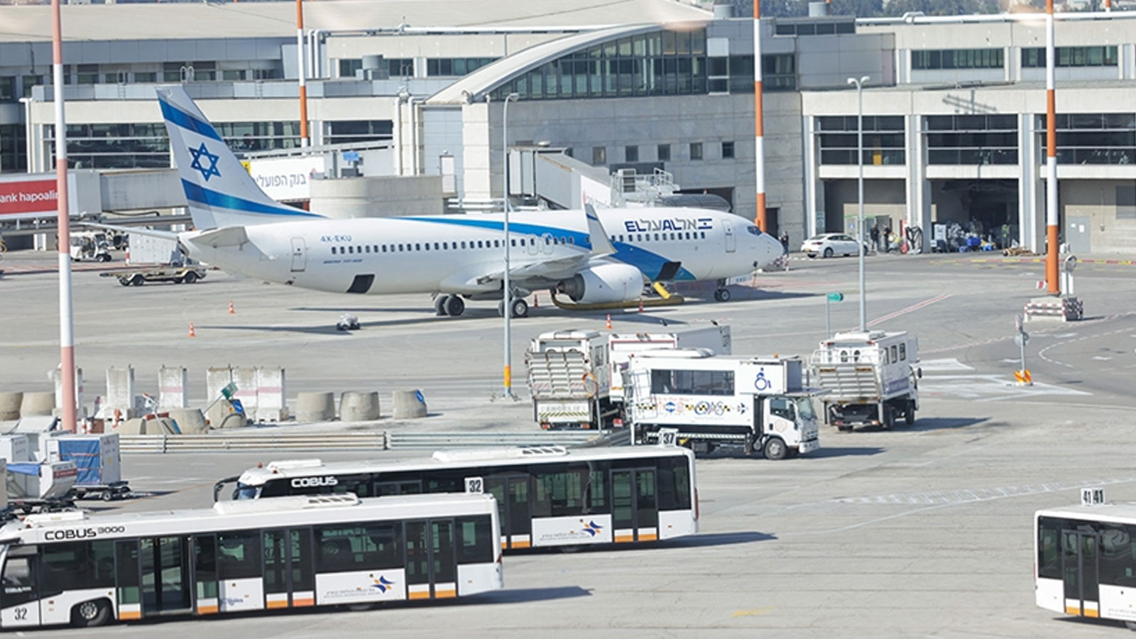Attaque de missiles des Houthis contre l'aéroport Ben Gourion d'Israël