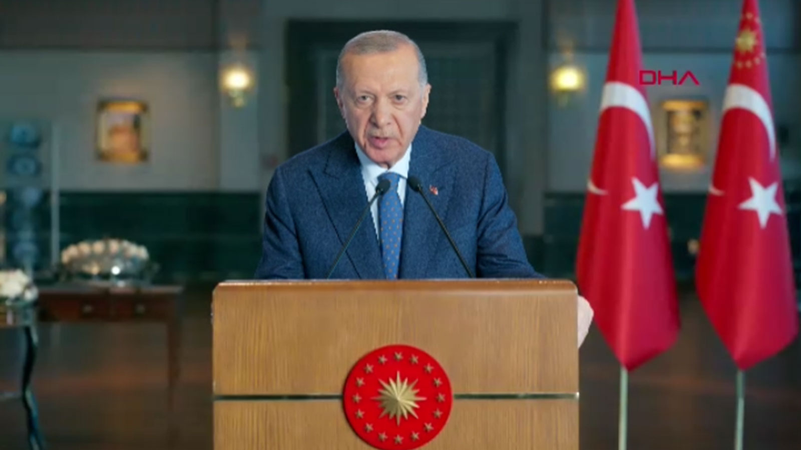 Président Erdoğan : Nous progressons en battant des records tant dans la production industrielle que dans les exportations