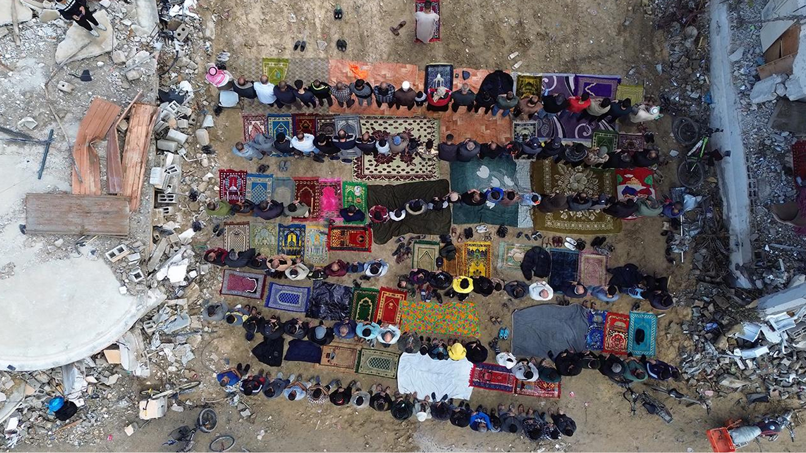 La première prière du vendredi a été célébrée après le cessez-le-feu à Gaza