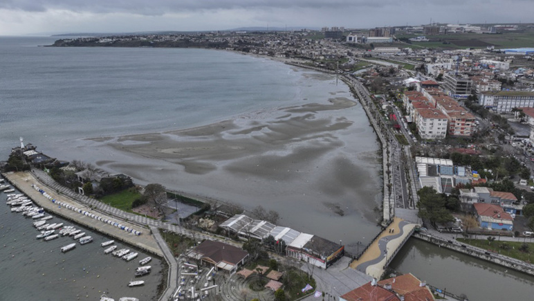 Le puzzle de l'eau de mer est le signe avant-coureur du grand tremblement de terre? - Image: 2