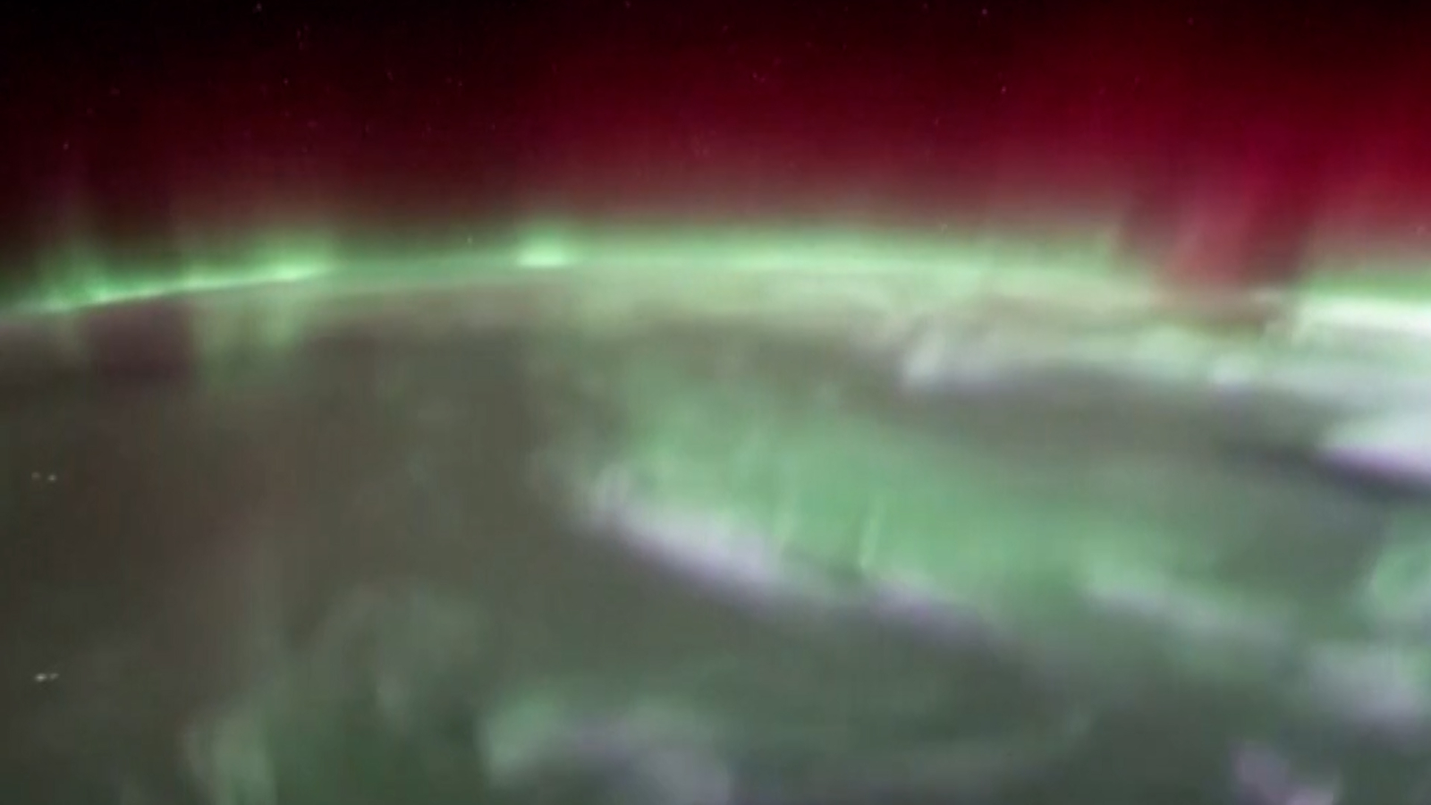 Lumières nord des astronautes dans l'espace