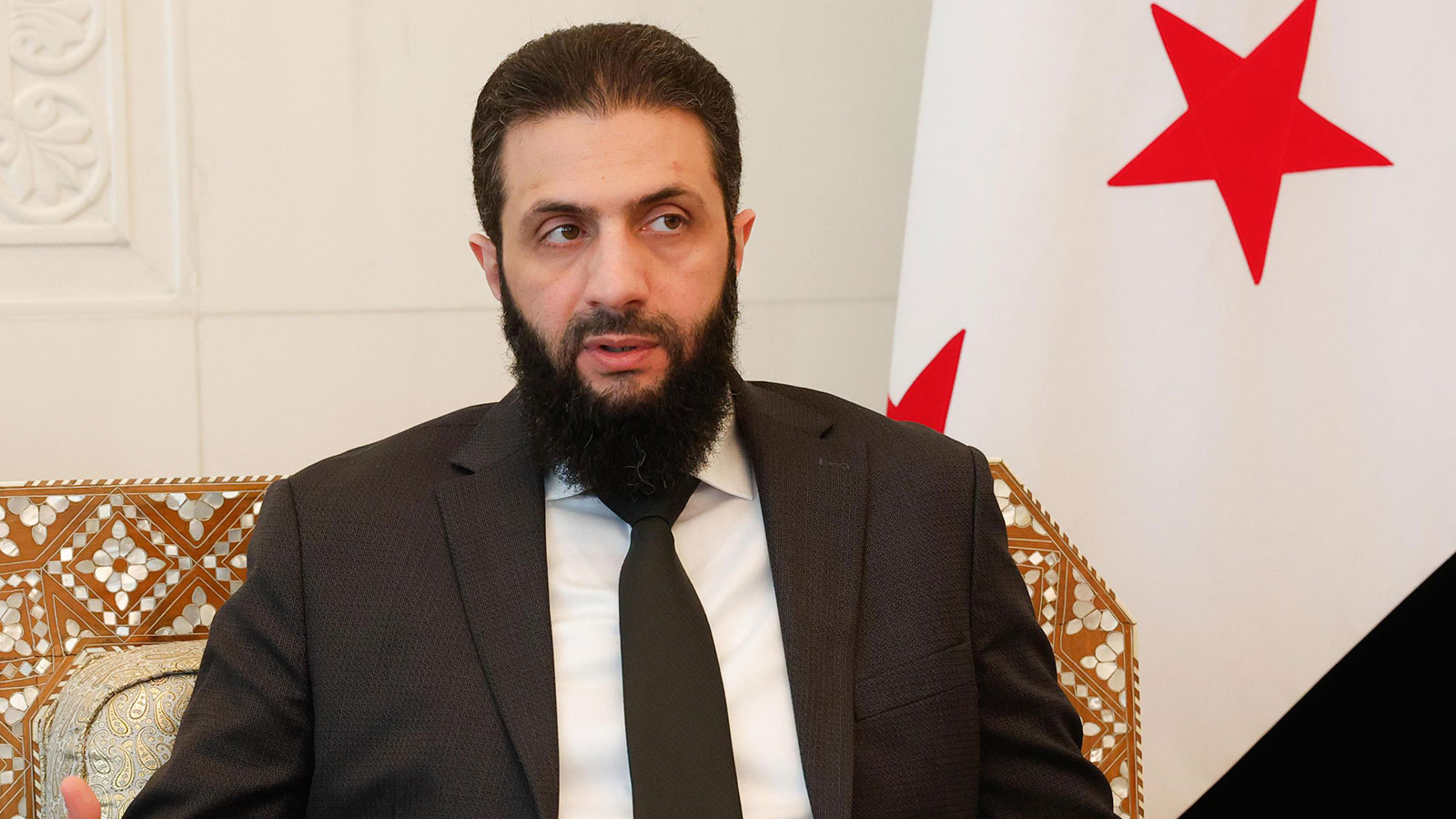 Période de transition syrienne Le président Ahmed Shara arrive en Turquie