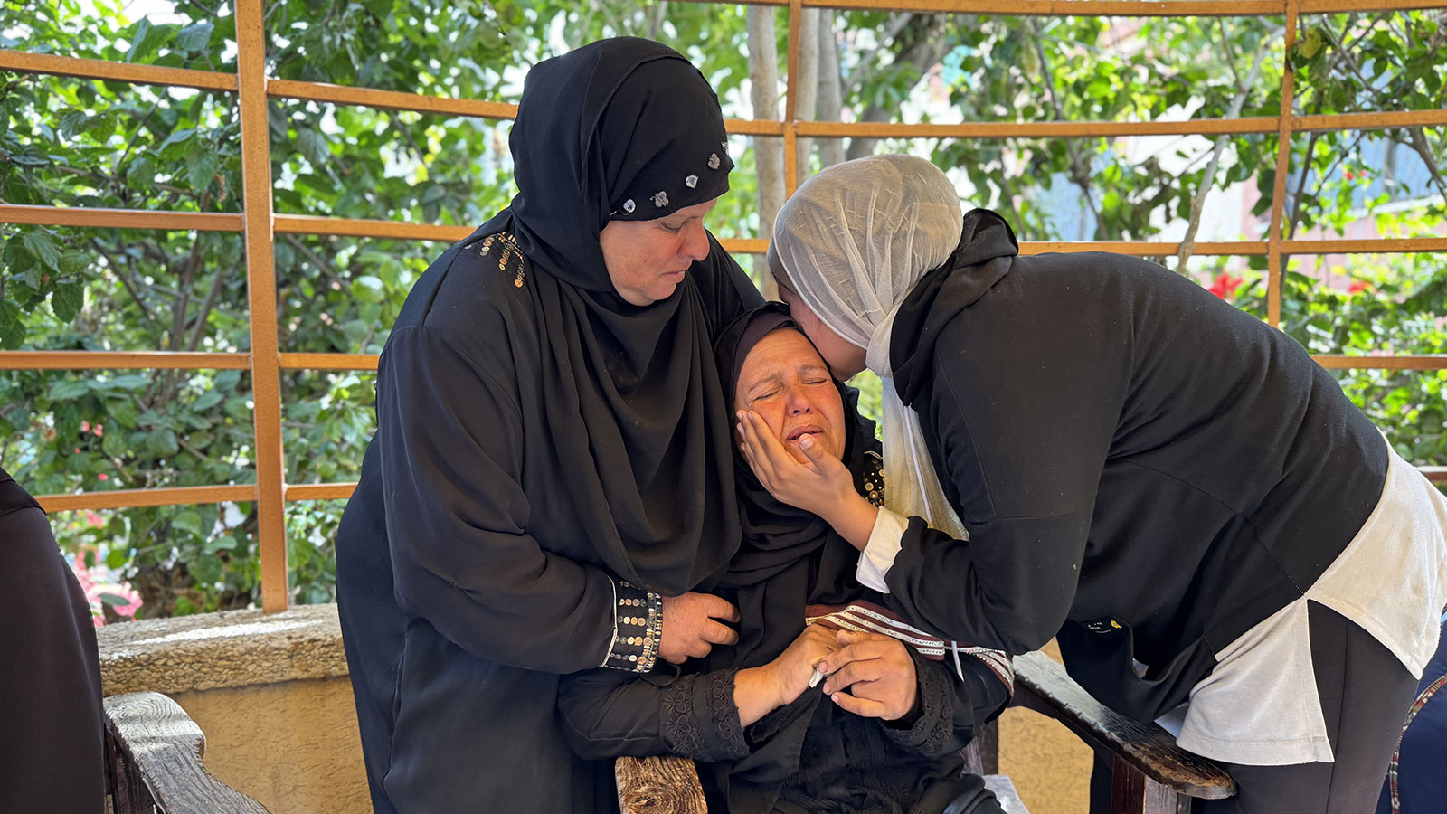 2 personnes ont été tuées et 3 personnes ont été blessées lors des attaques d'Israël contre Gaza