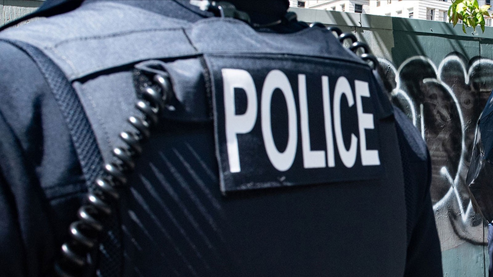 769 mille dollars de boucles d'oreilles avalées après le vol du voleur