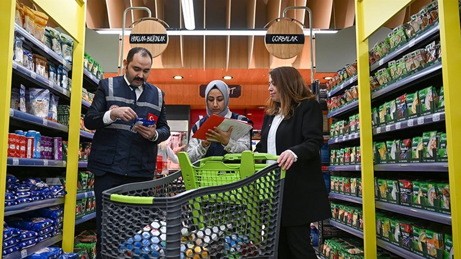 Audit du ministère du Commerce sur les marchés avant la fête du Ramadan