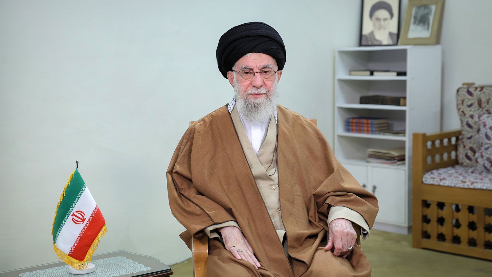 Khamenei: L'attaque d'Israël contre Gaza en cassant le cessez-le-feu «est un crime très important et terrible»