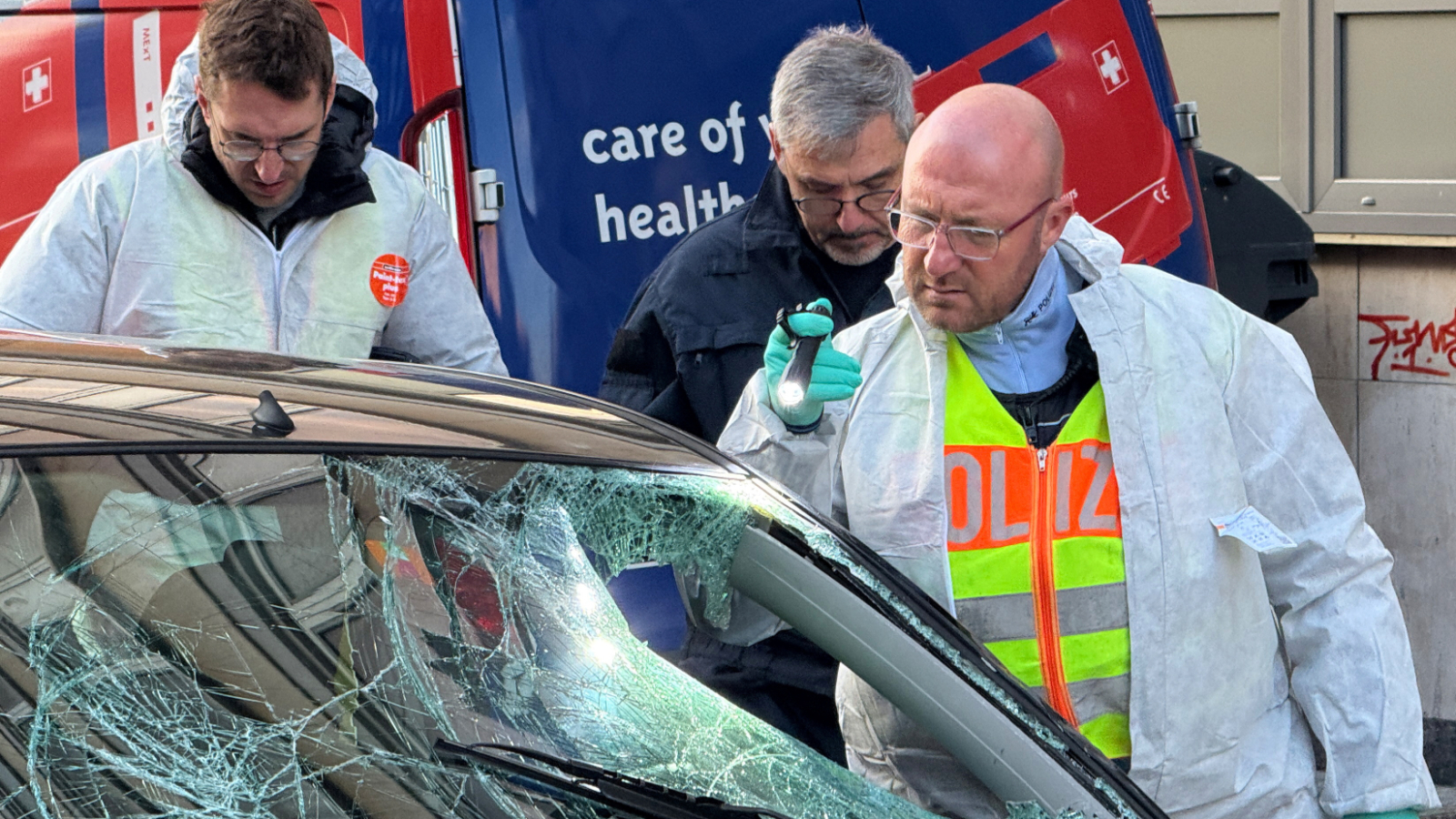 La connexion de l'attaquant de Mannheim avec «l'extrême droite» est apparue