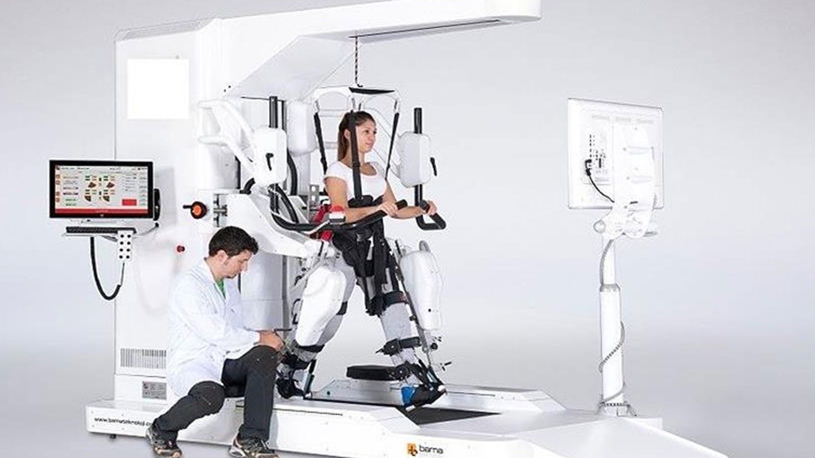 La paralysie n'est plus le destin: la nouvelle interface de conception cérébrale en Chine a réussi à gérer les patients