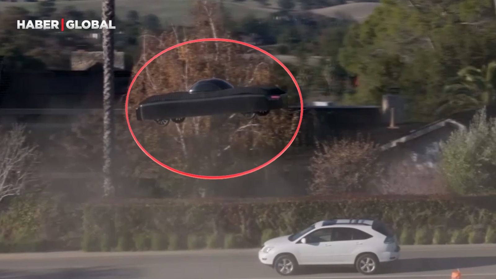 Le véhicule électrique volant a été vu pour la première fois dans la ville!