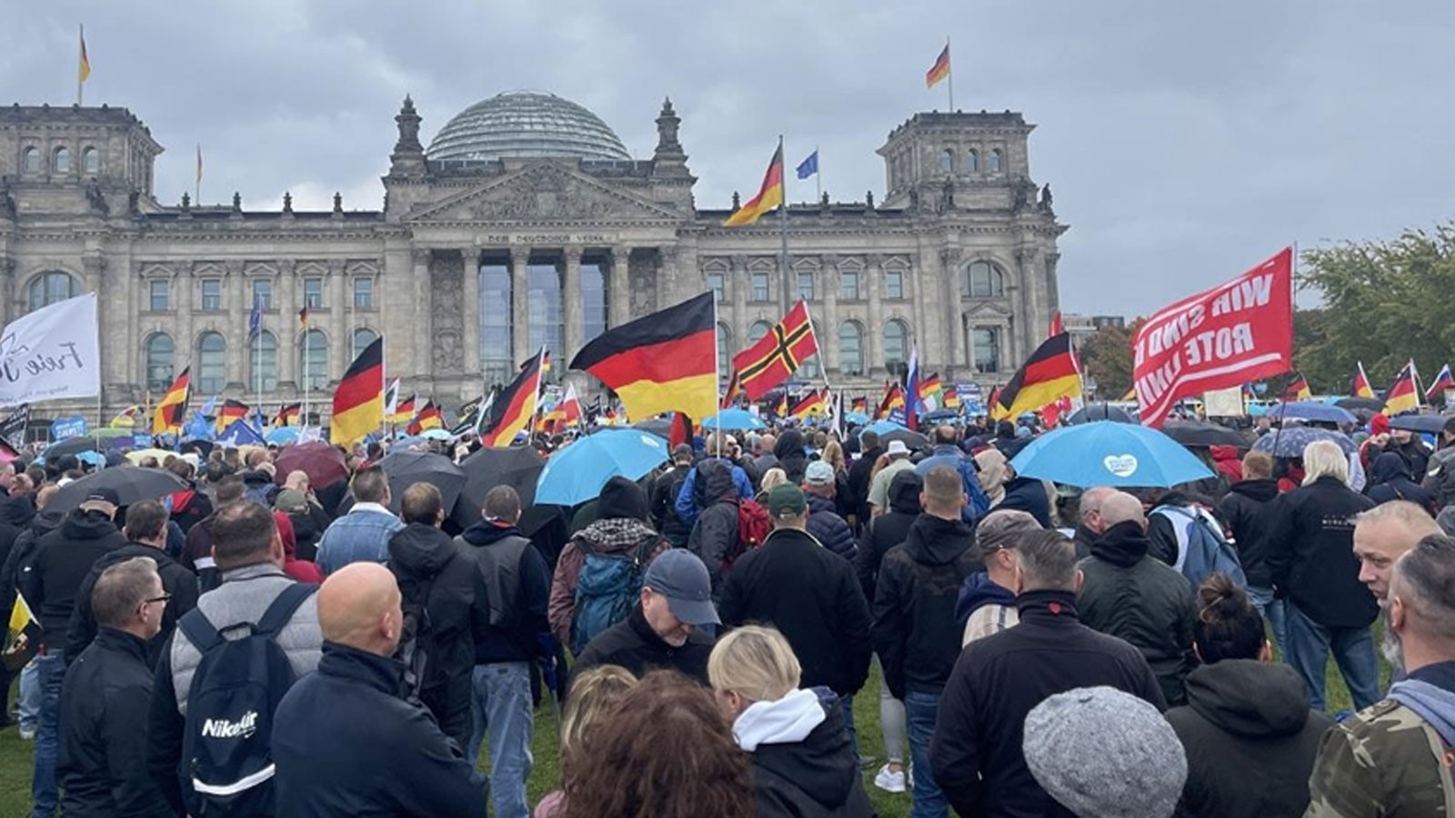 Selon la dernière enquête, le taux de vote de l'AFD est passé à 23,5%