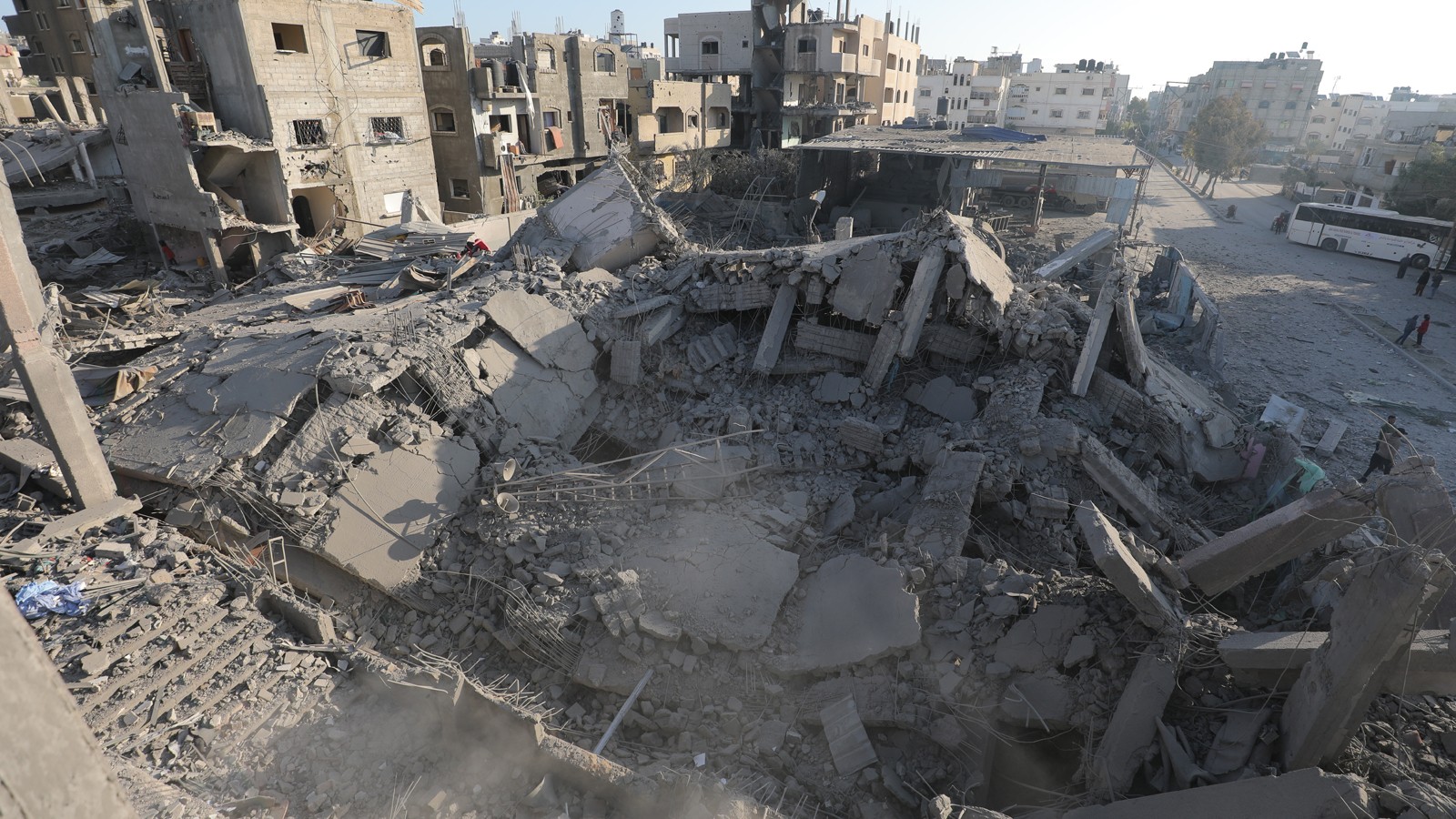 La perte de vie à Gaza est passée à 52 000 365