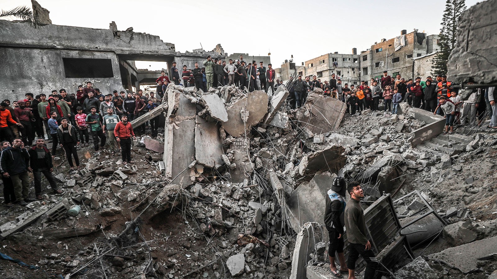 Au moins 45 personnes ont perdu la vie dans les dernières attaques d'Israël contre Gaza