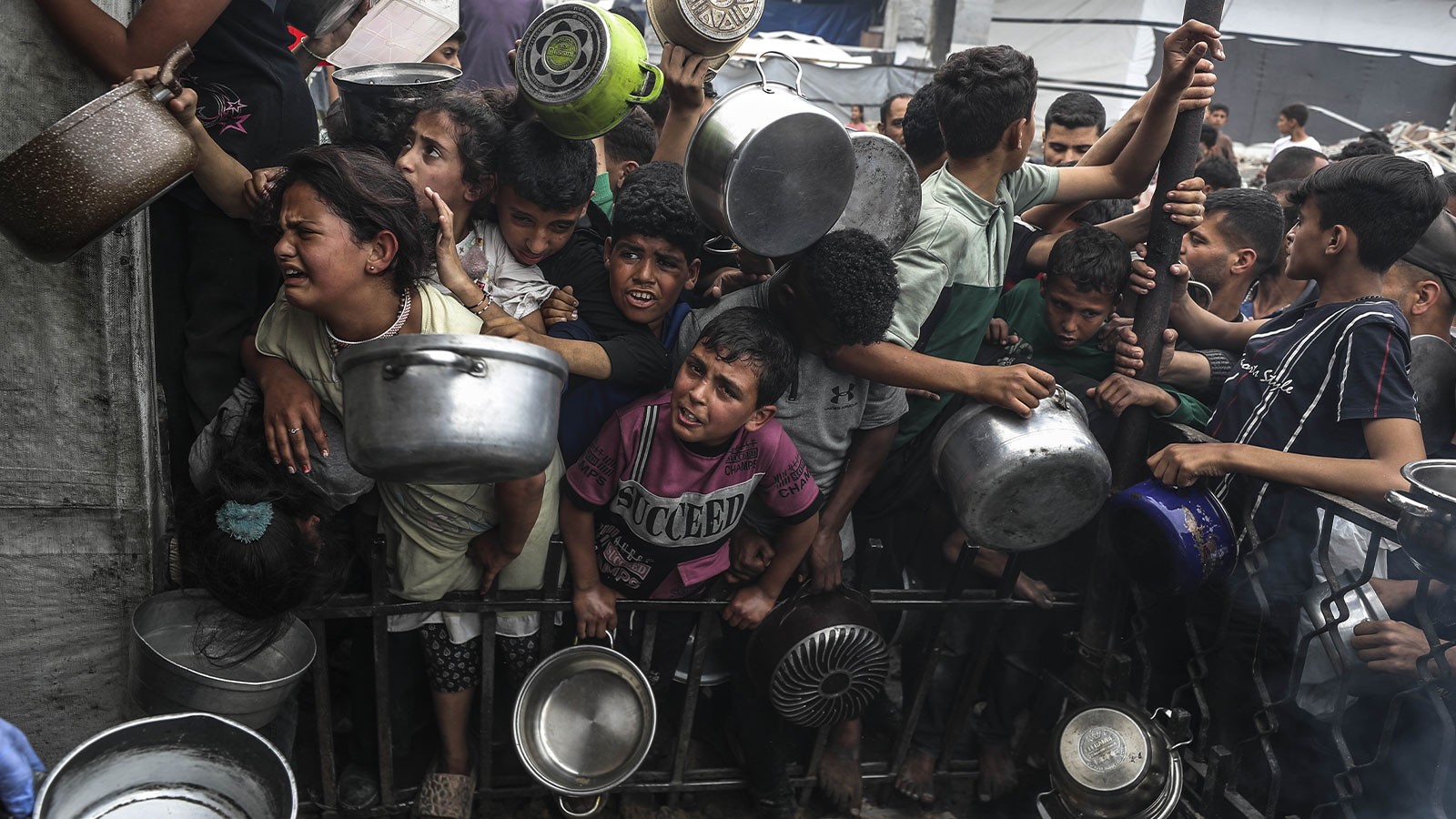Gaza est dans l'emprise de la faim! Les stocks de nourriture sont complètement épuisés