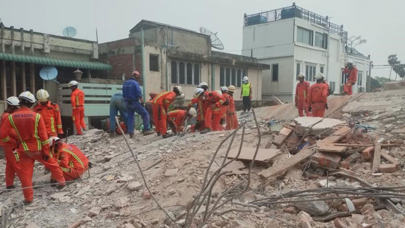 Le danger de maladie au Myanmar, où les tremblements de terre frappent!