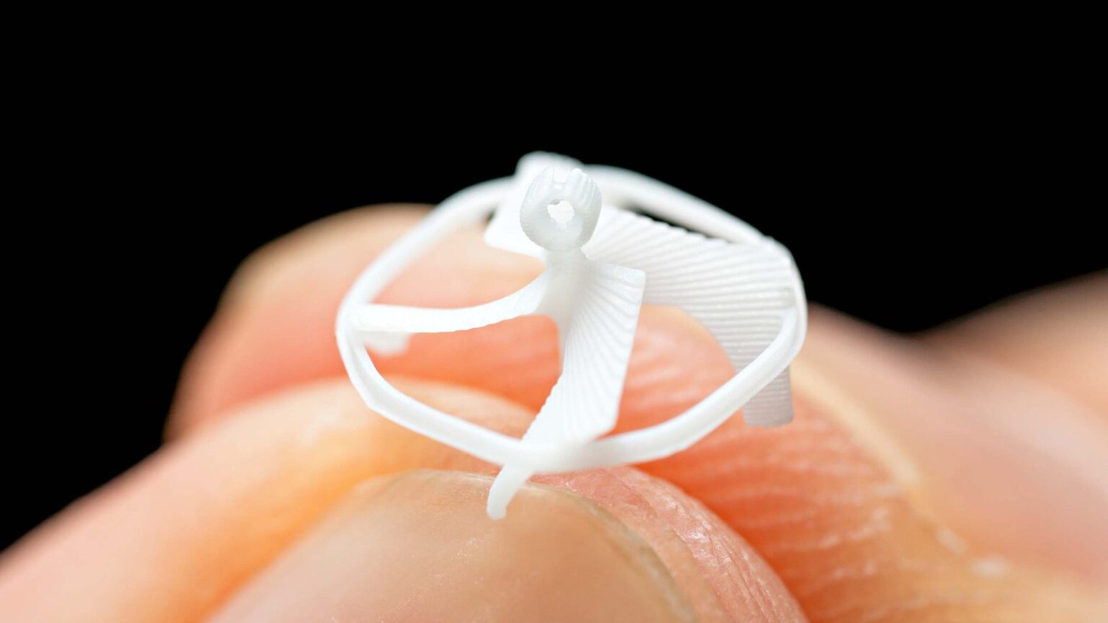 Le plus petit robot volant sans fil du monde a été produit