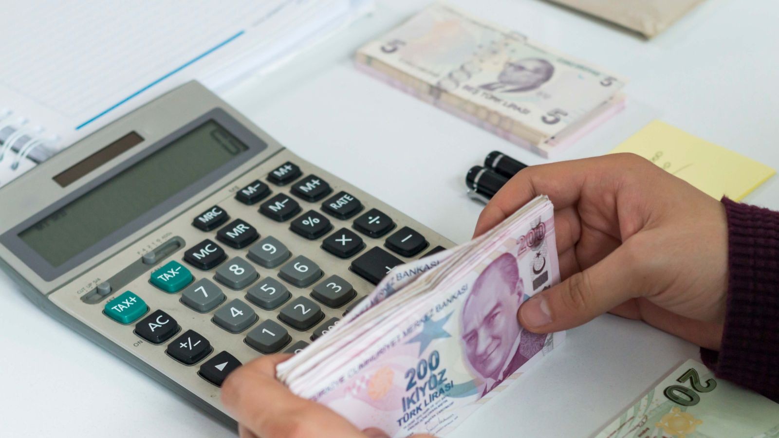 3 scénarios possibles pour les fonctionnaires et la randonnée à la retraite