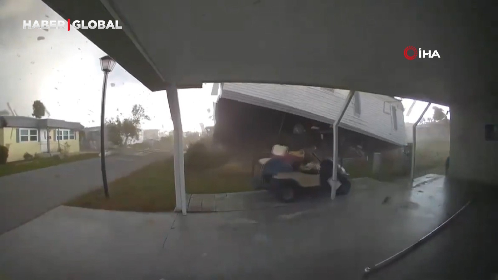 Le tuyau aux États-Unis a fait exploser la maison