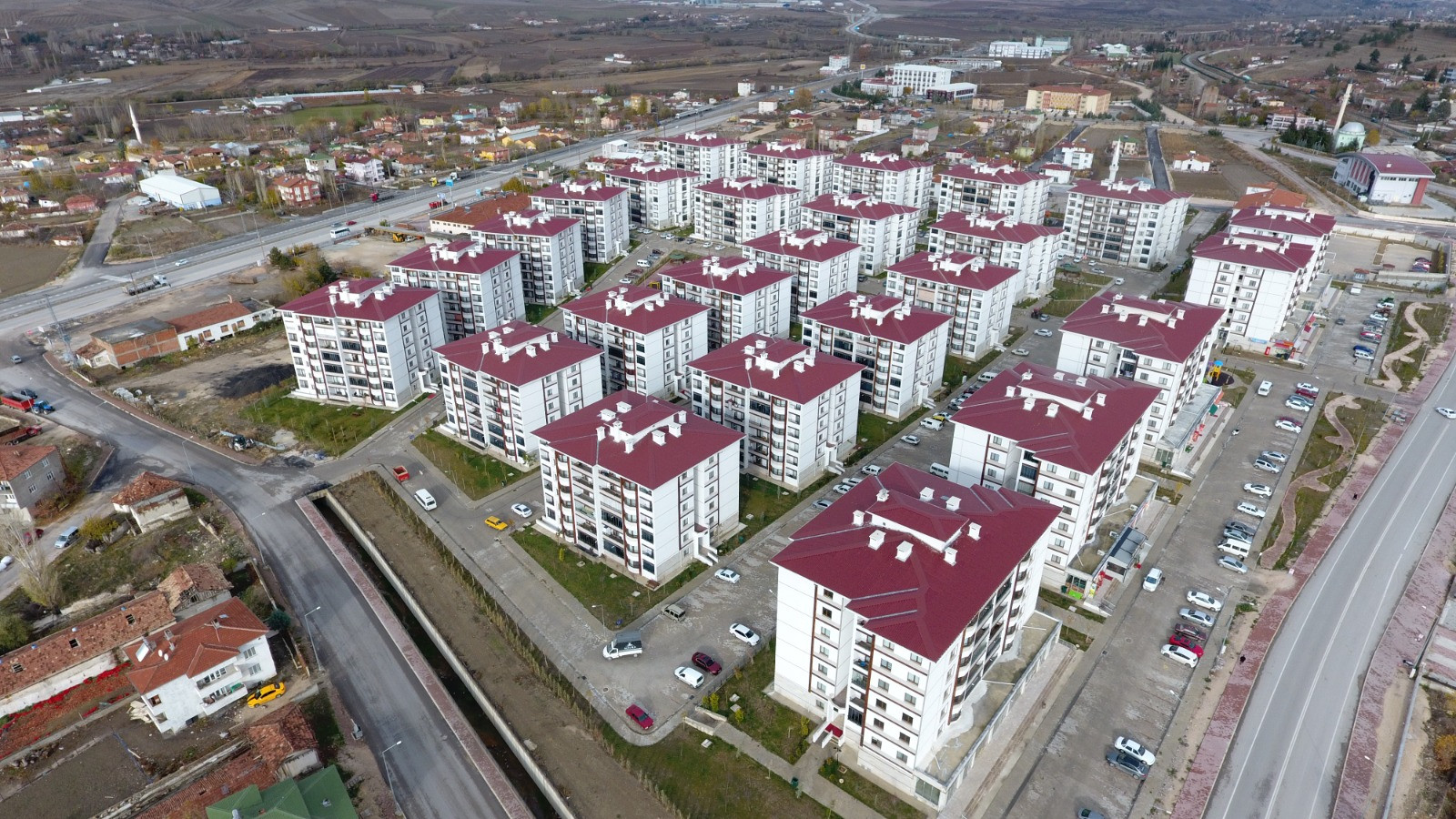 `` Certificat immobilier '' de Tokİ et Emlak Konut, la nouvelle façon d'être propriétaire d'une maison