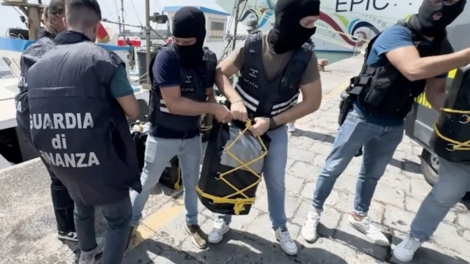 La contrebande de cocaïne et l'organisation de la cocaïne avec la méthode de «dépôt» en Méditerranée orientale font de la mafia turque