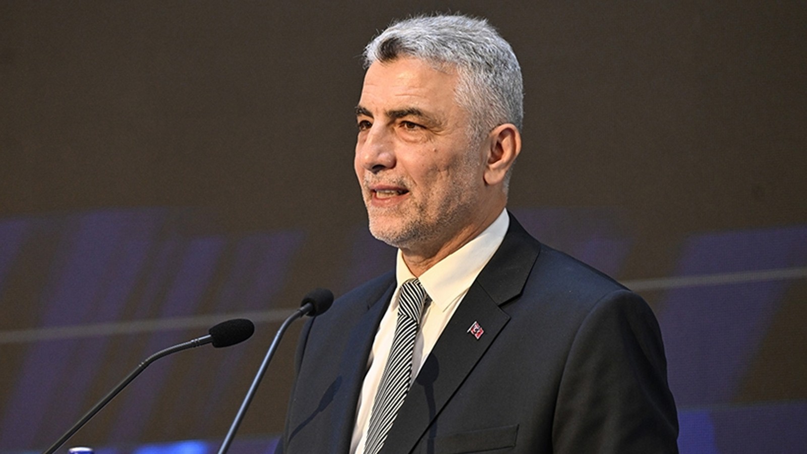 Le ministre Bolat a évalué les données de l'indice de production industrielle