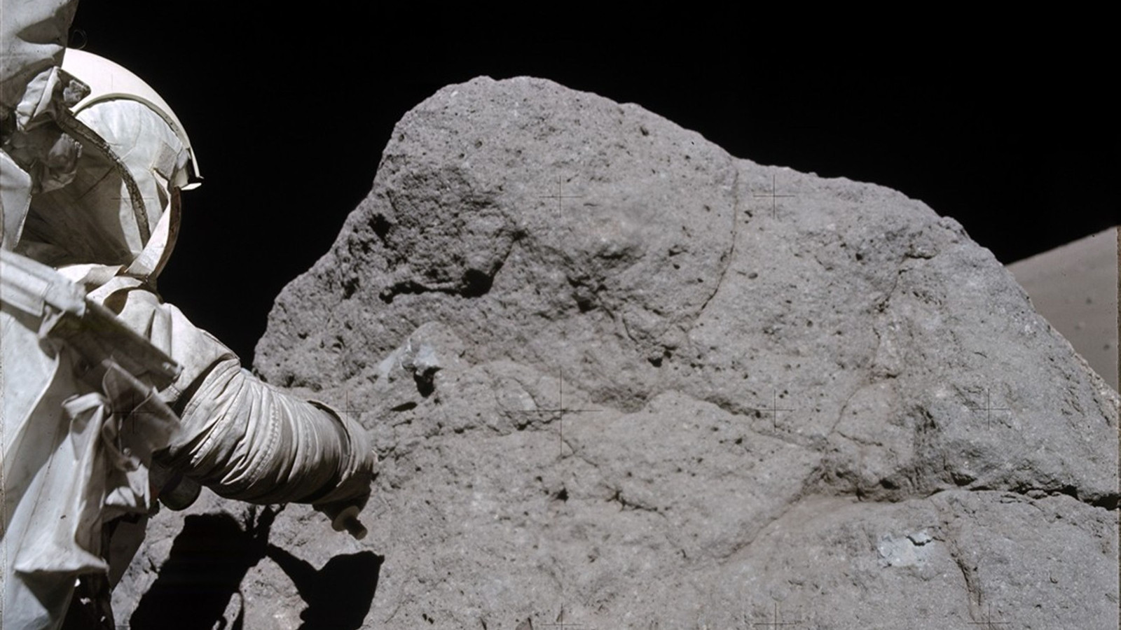 Il y a un tremblement de terre sur la lune, ça prend des heures! La NASA a pris des mesures